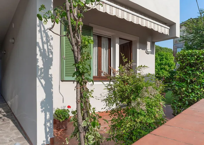 Federica's House In * Ponsacco